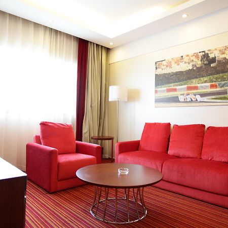 Holiday Inn Express Shanghai New Hongqiao, An Ihg Hotel Exterior foto